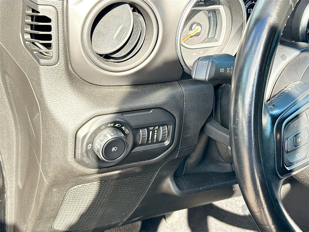 Used 2021 Jeep Wrangler Unlimited Sport image 11