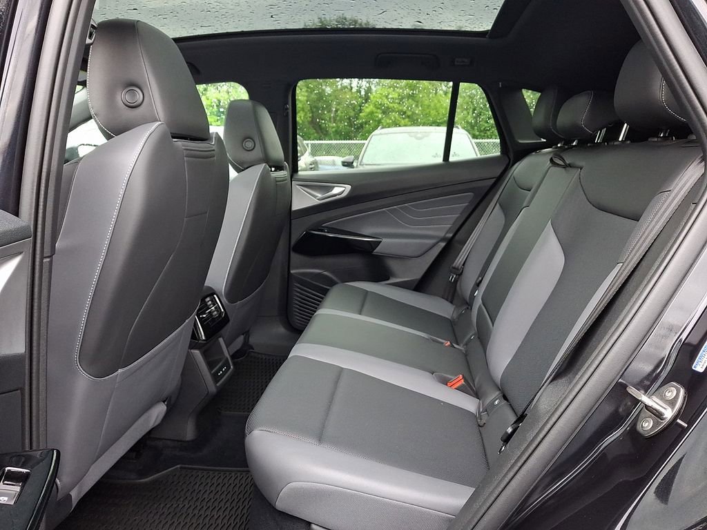 Certified 2023 Volkswagen ID.4 Pro S RWD image 10