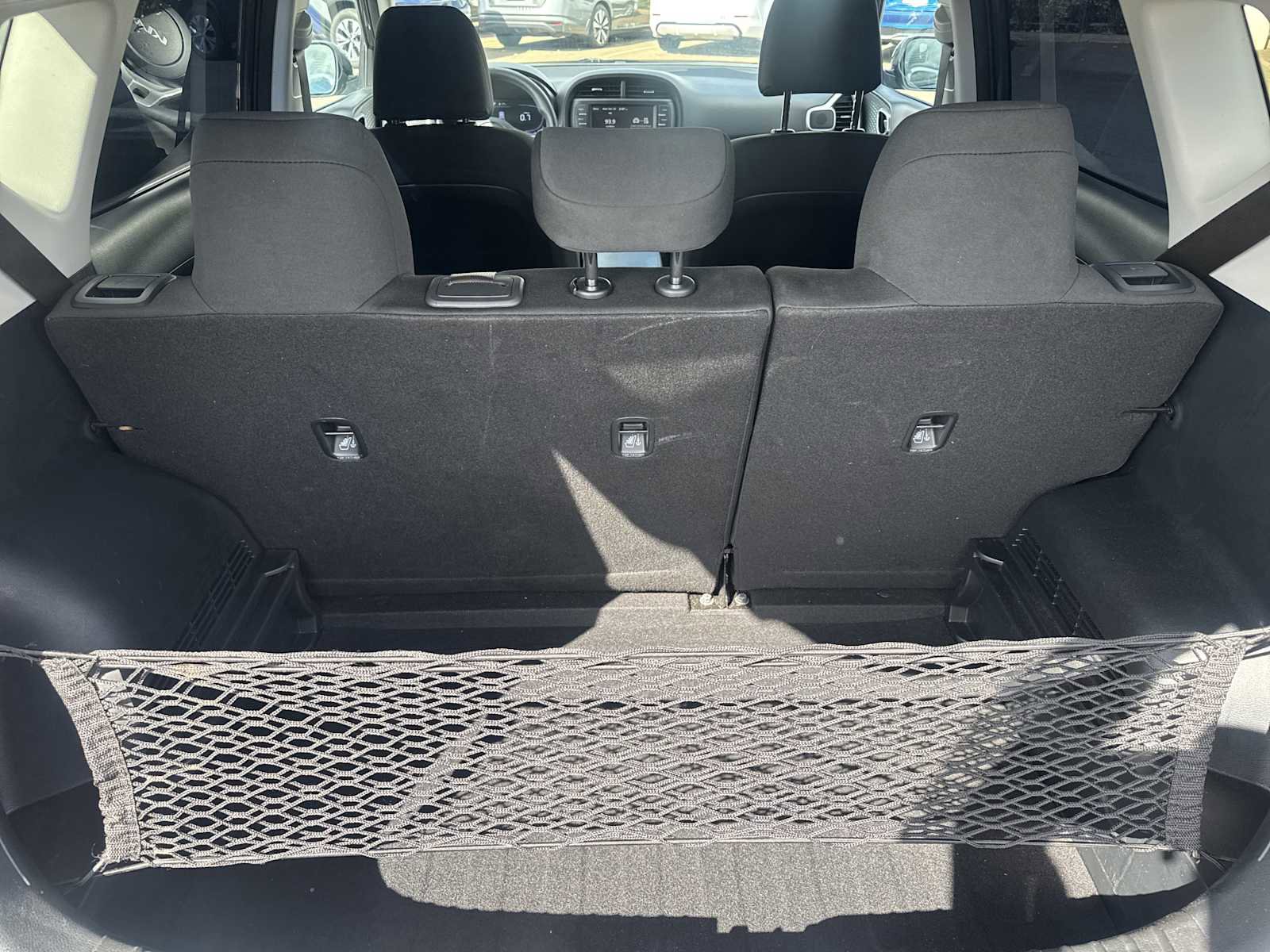 Used 2023 Kia Soul LX image 10