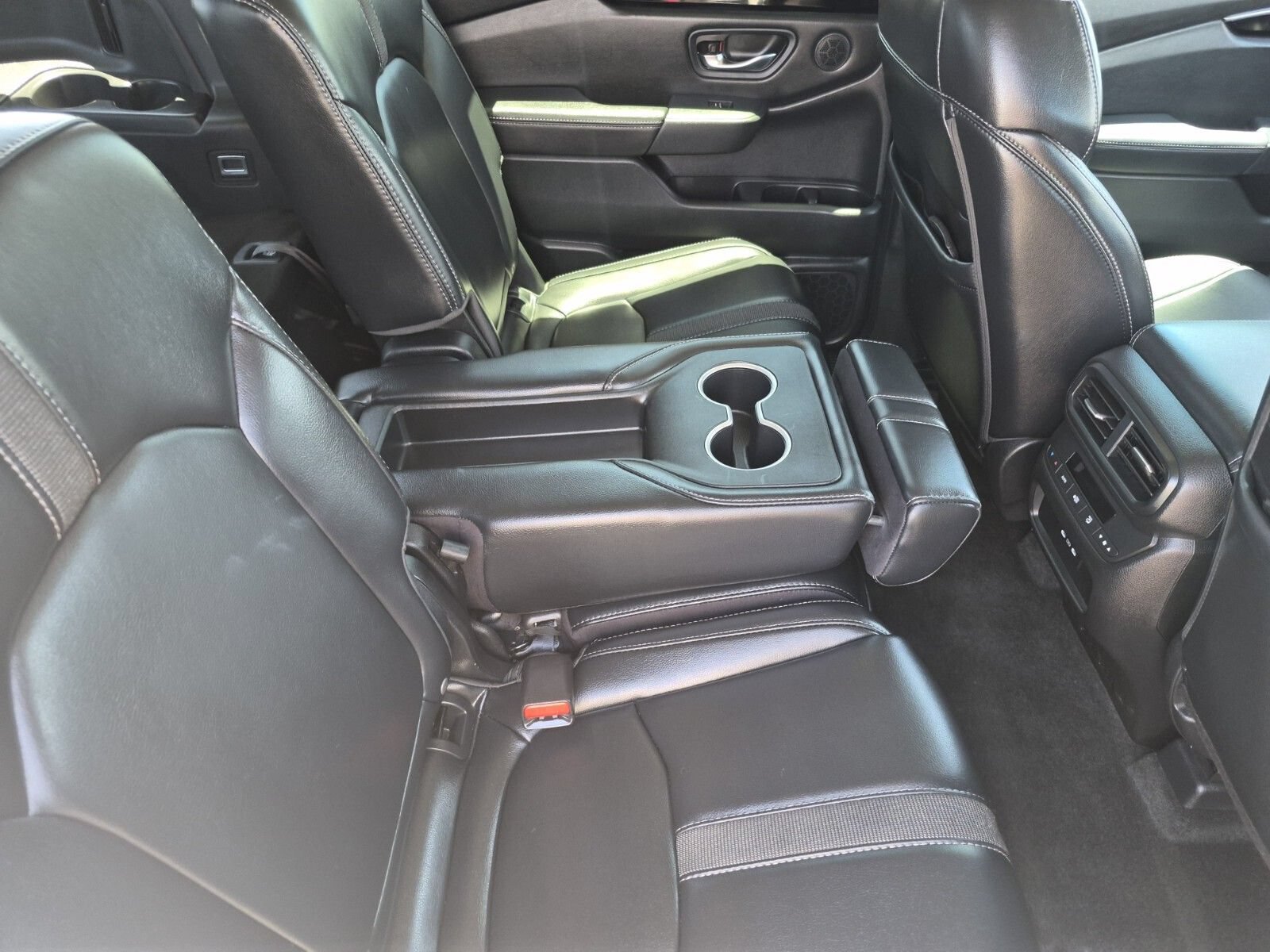 Certified 2025 Honda Pilot EX-L image 15