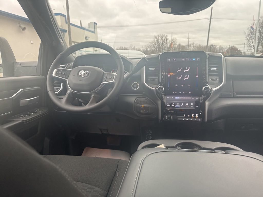 Used 2025 RAM 2500 Big Horn image 36
