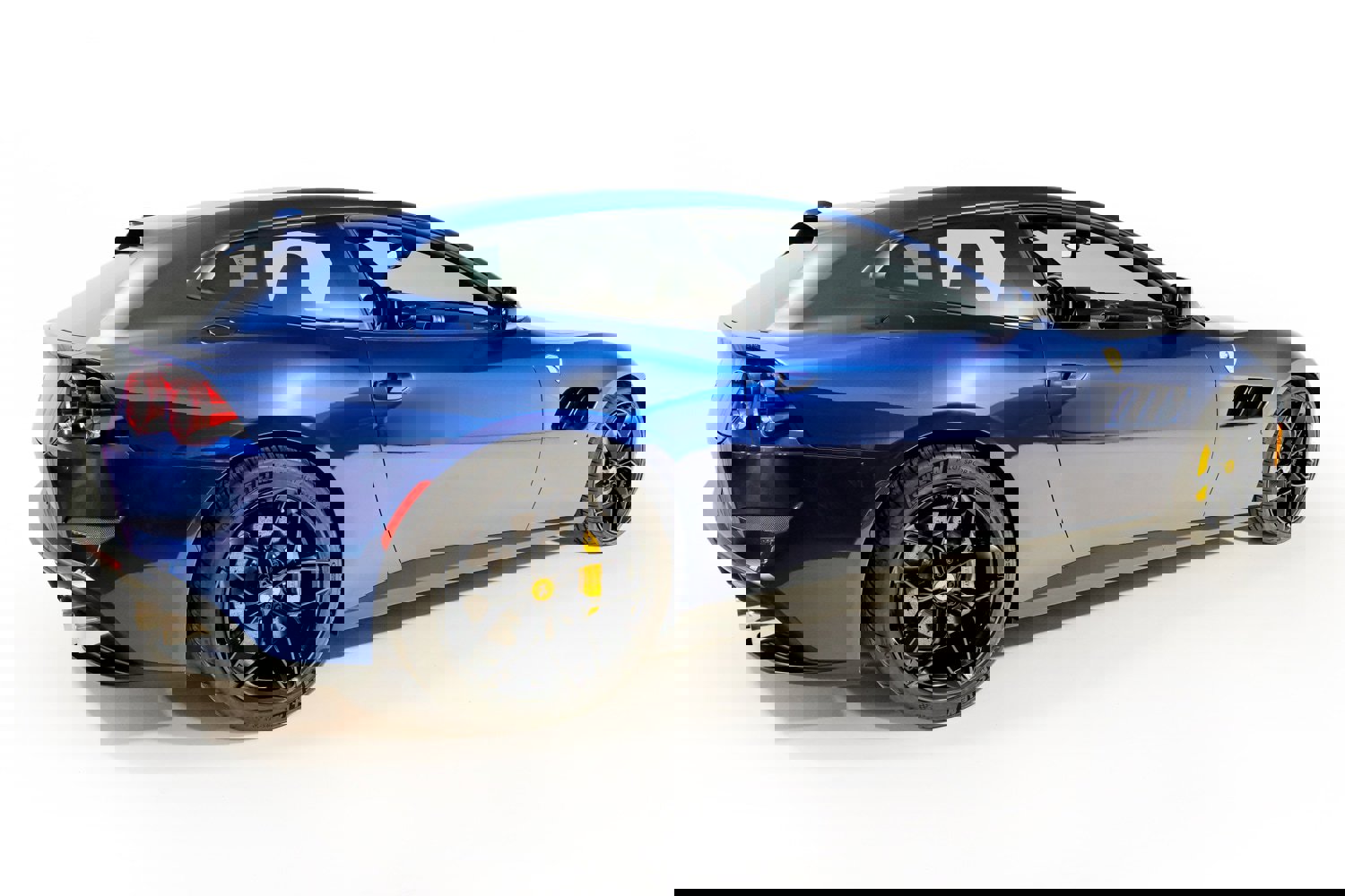 Certified 2019 Ferrari GTC4Lusso T RWD image 9