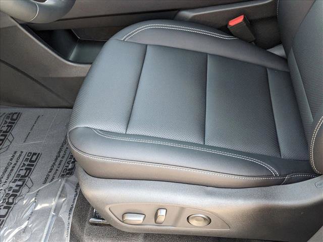 New 2026 Chevrolet Traverse LT image 4