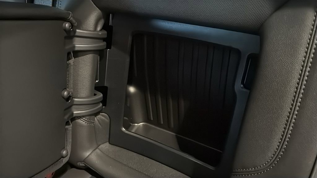 Used 2026 GMC Sierra 1500 SLT w/ SLT Premium Plus Package image 19