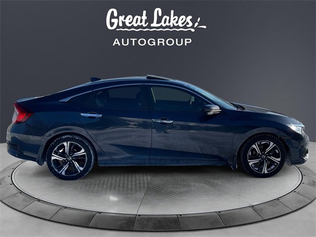 Used 2018 Honda Civic Touring image 6