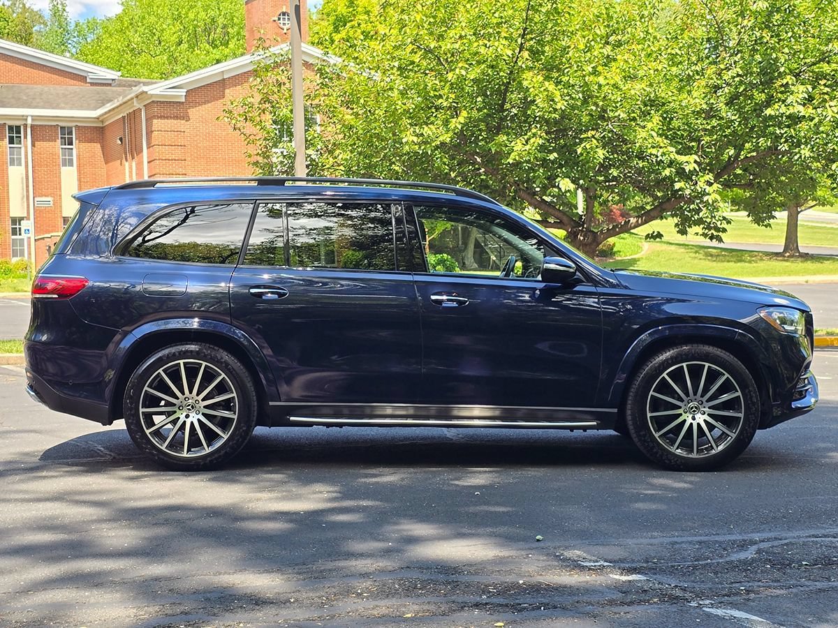Used 2022 Mercedes-Benz GLS 450 4MATIC image 7