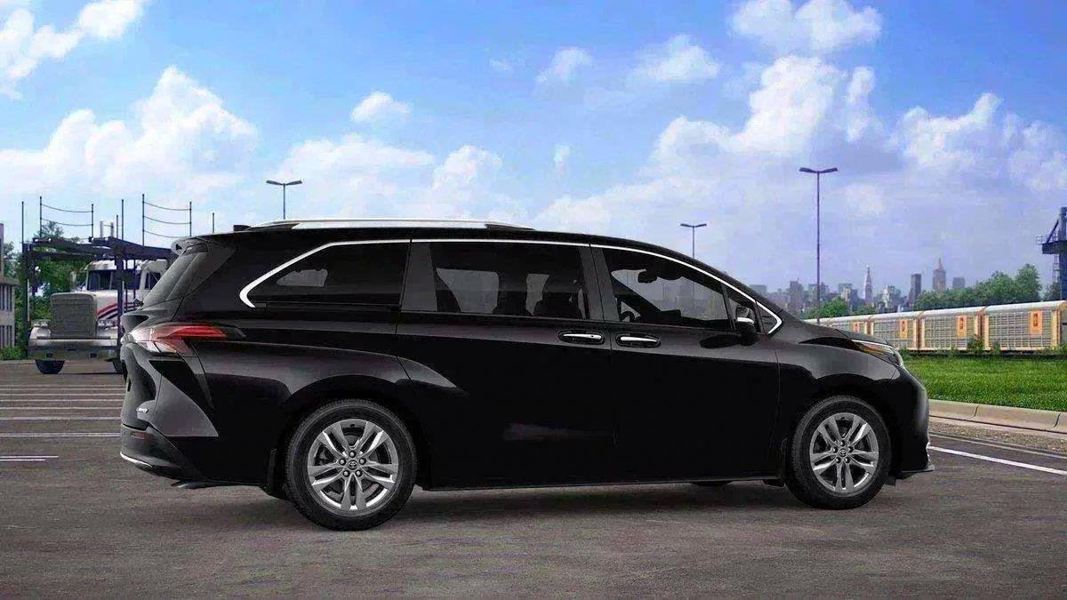 New 2026 Toyota Sienna Limited AWD/4WD image 41