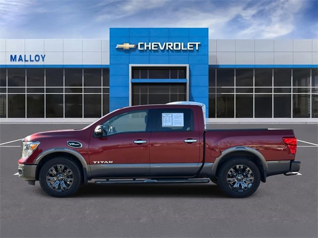 Used 2017 Nissan Titan Platinum Reserve image 5