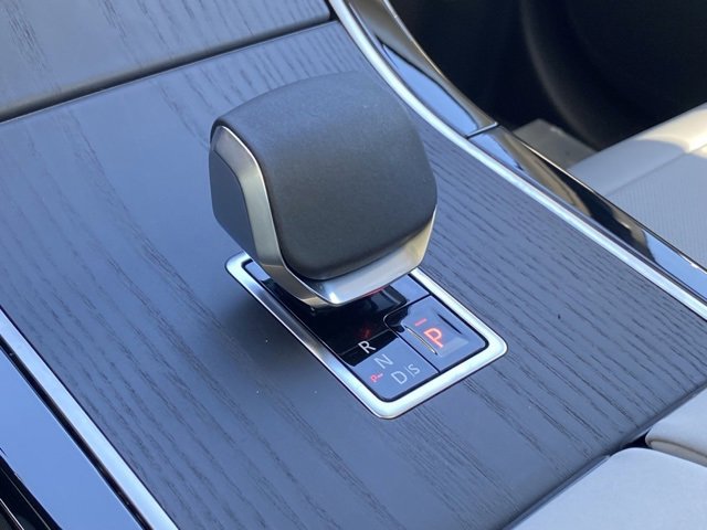 New 2025 Land Rover Range Rover Velar S image 14