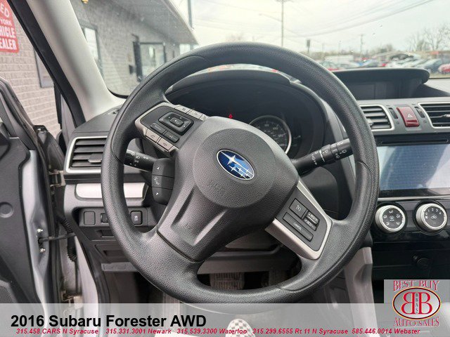 Used 2016 Subaru Forester 2.5i Premium w/ All-Weather Package image 17