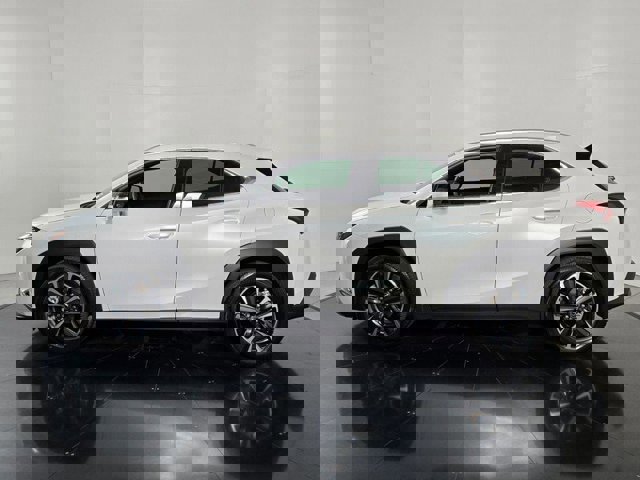 Certified 2025 Lexus UX 300h FWD w/ Accessory Package (Z1) image 3