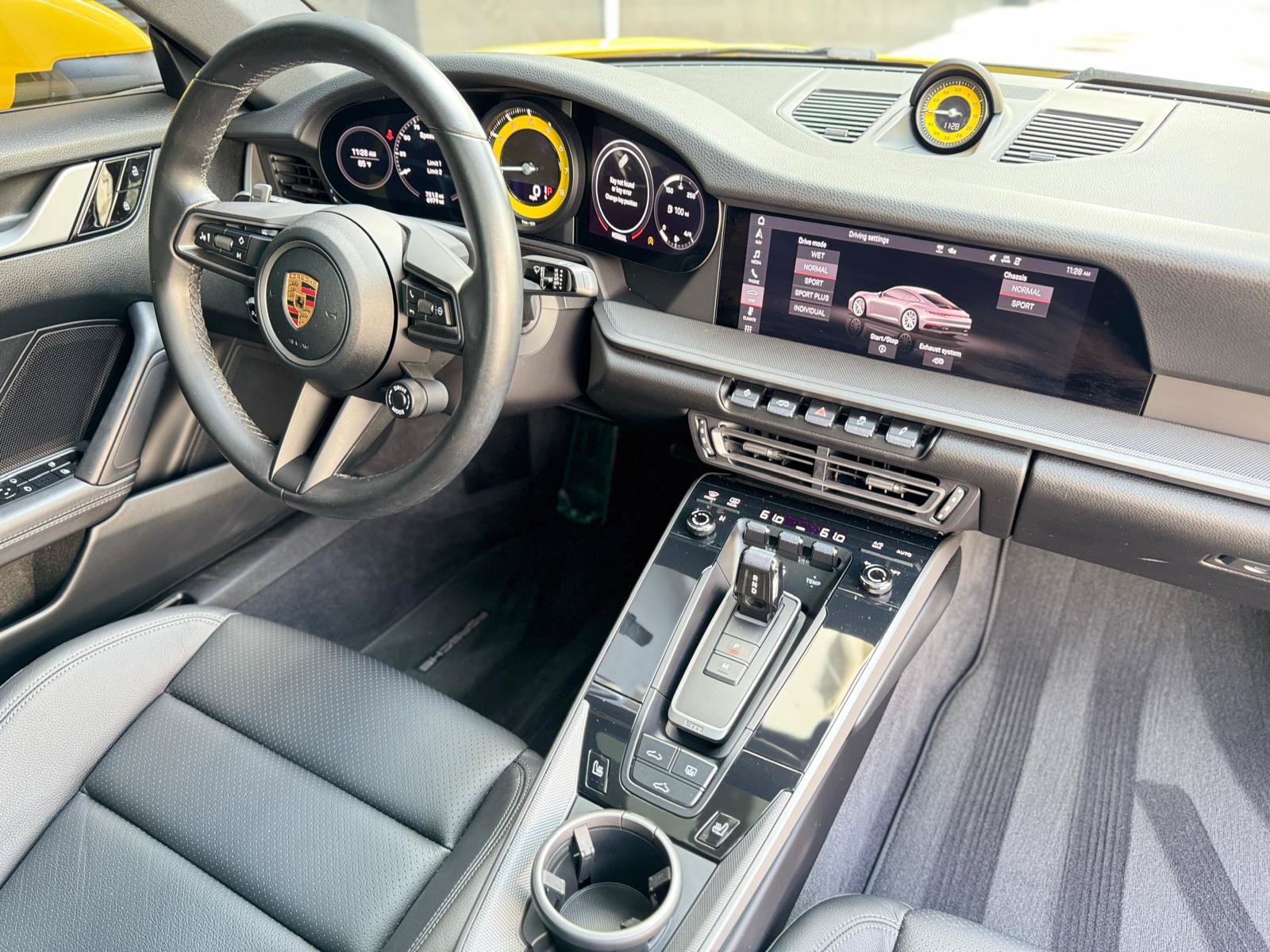 Used 2021 Porsche 911 Carrera RWD image 41