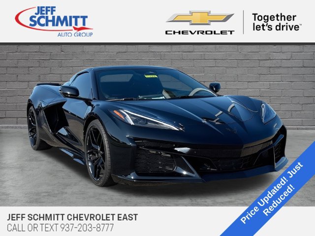 Used 2026 Chevrolet Corvette Z06 w/ Stealth Interior Trim Package RWD image 1