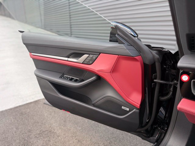 New 2026 Porsche Taycan 4S AWD/4WD image 13