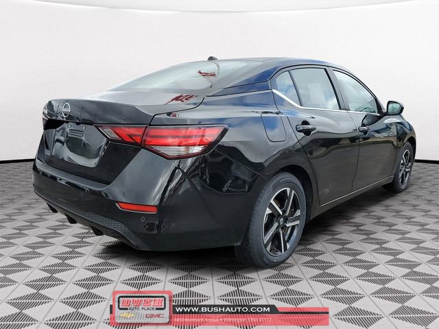 Used 2025 Nissan Sentra SV image 4