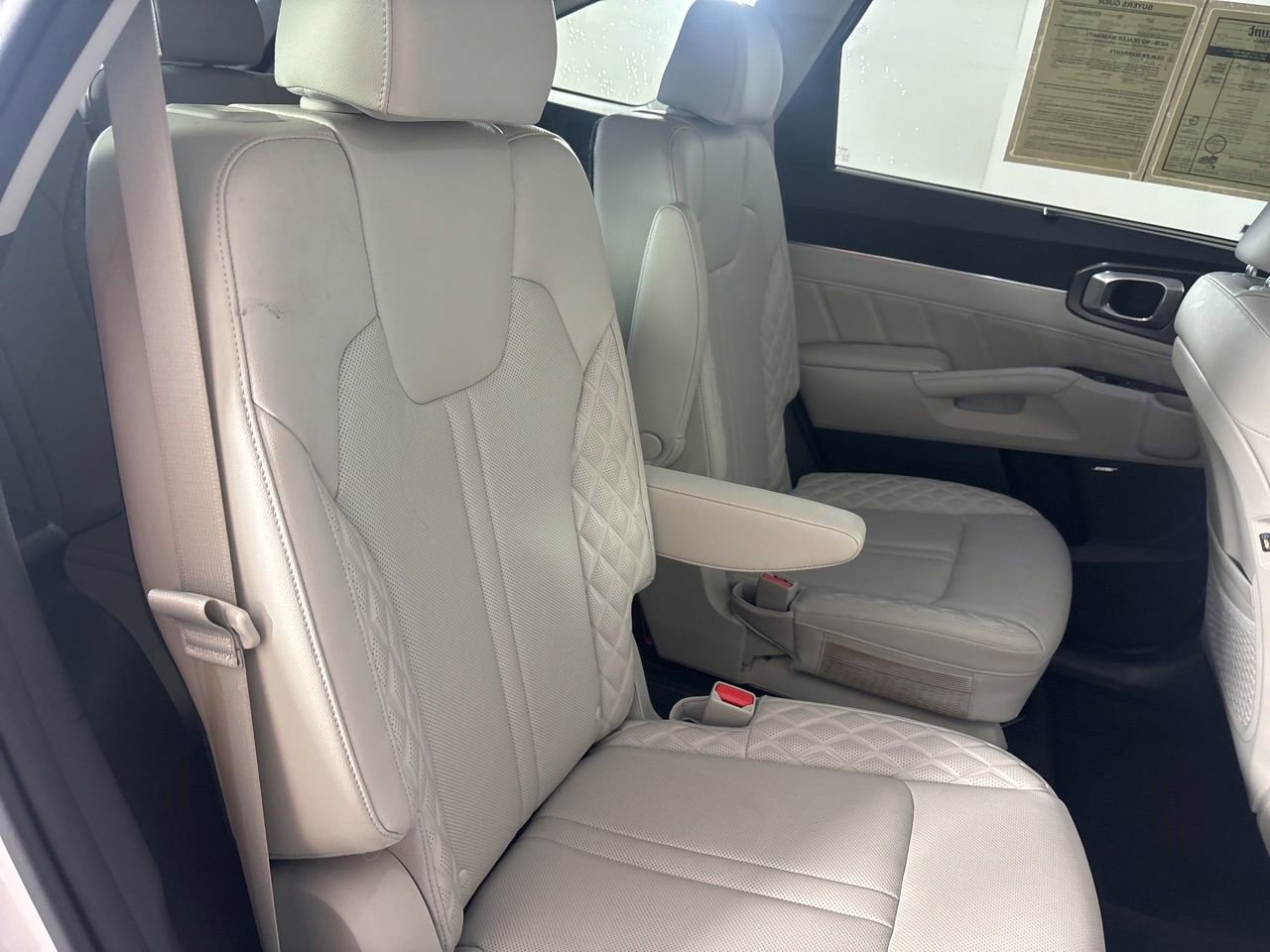 Used 2023 Kia Sorento SX AWD/4WD image 27