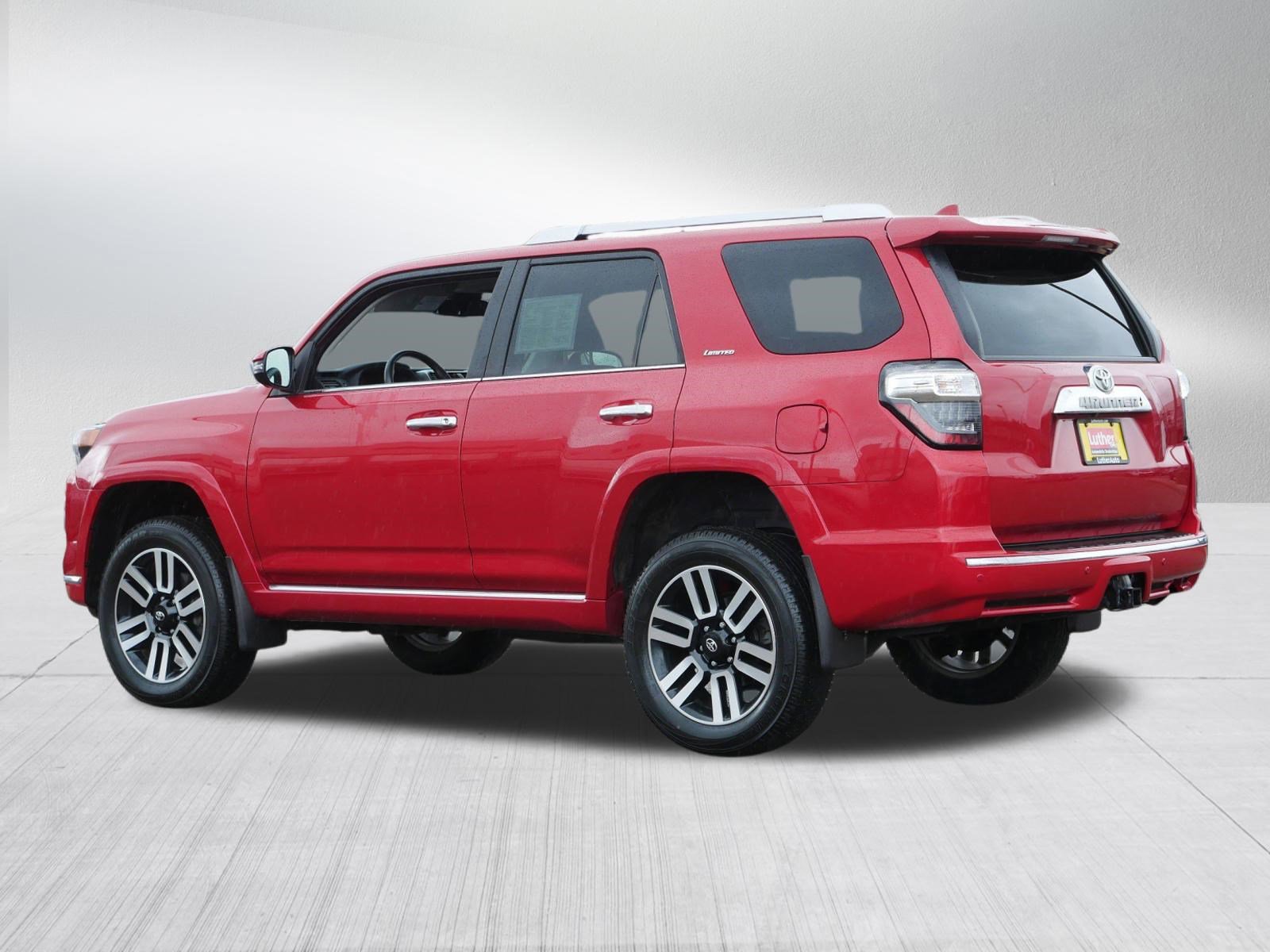Used 2023 Toyota 4Runner Limited AWD/4WD image 5