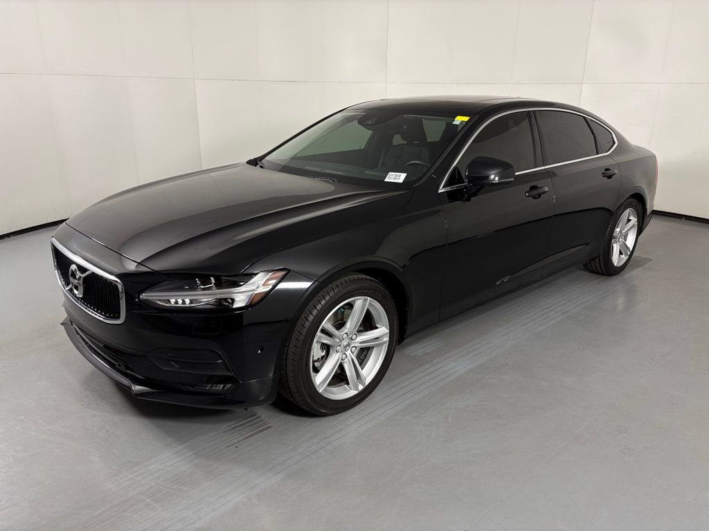 Used 2018 Volvo S90 T5 Momentum w/ Convenience Package image 4