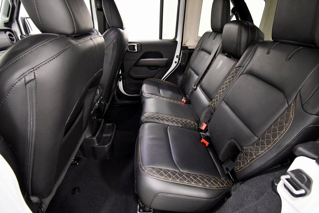 Used 2022 Jeep Wrangler Unlimited Sahara image 15