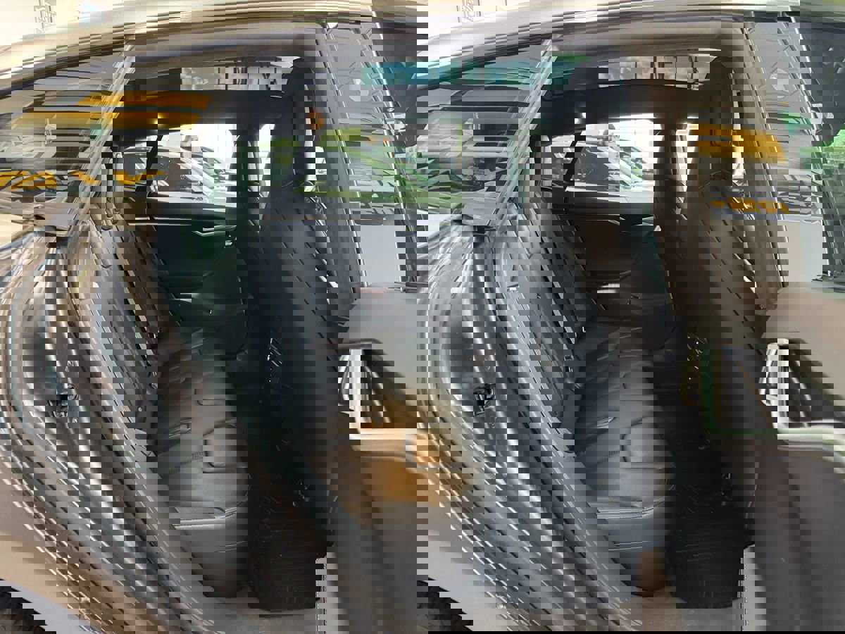 Used 2017 Tesla Model S 75D image 69