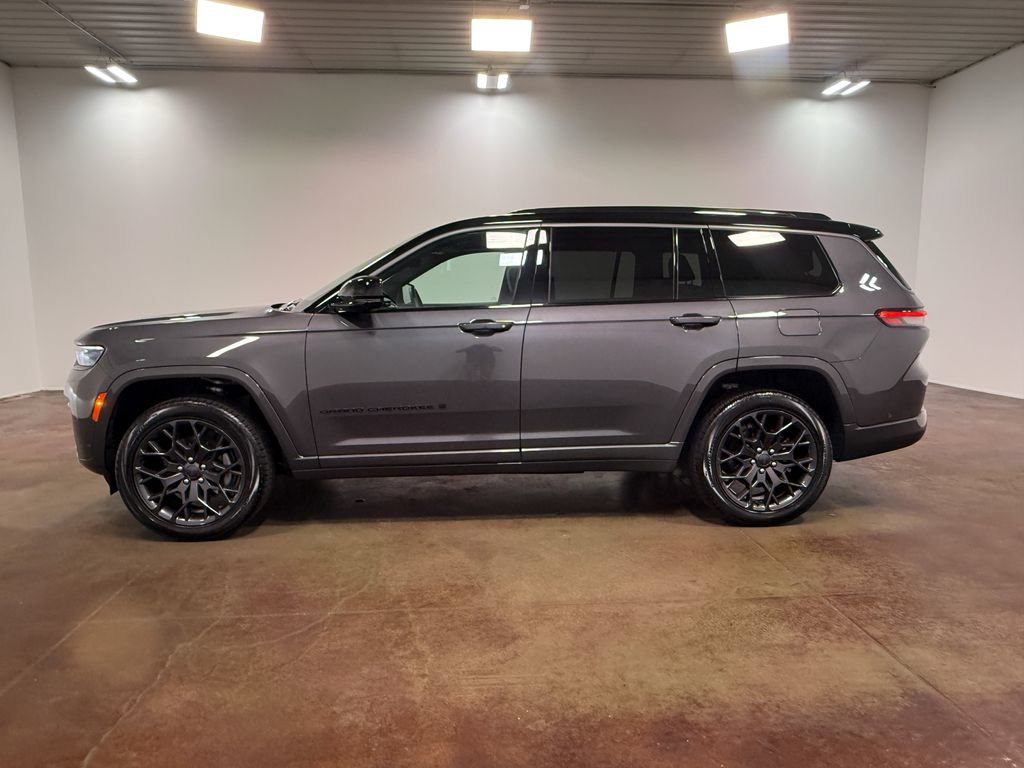 Used 2026 Jeep Grand Cherokee L Summit w/ Obsidian Package AWD/4WD image 27
