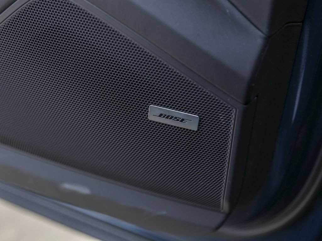 Certified 2025 Porsche Cayenne E-Hybrid AWD/4WD image 29