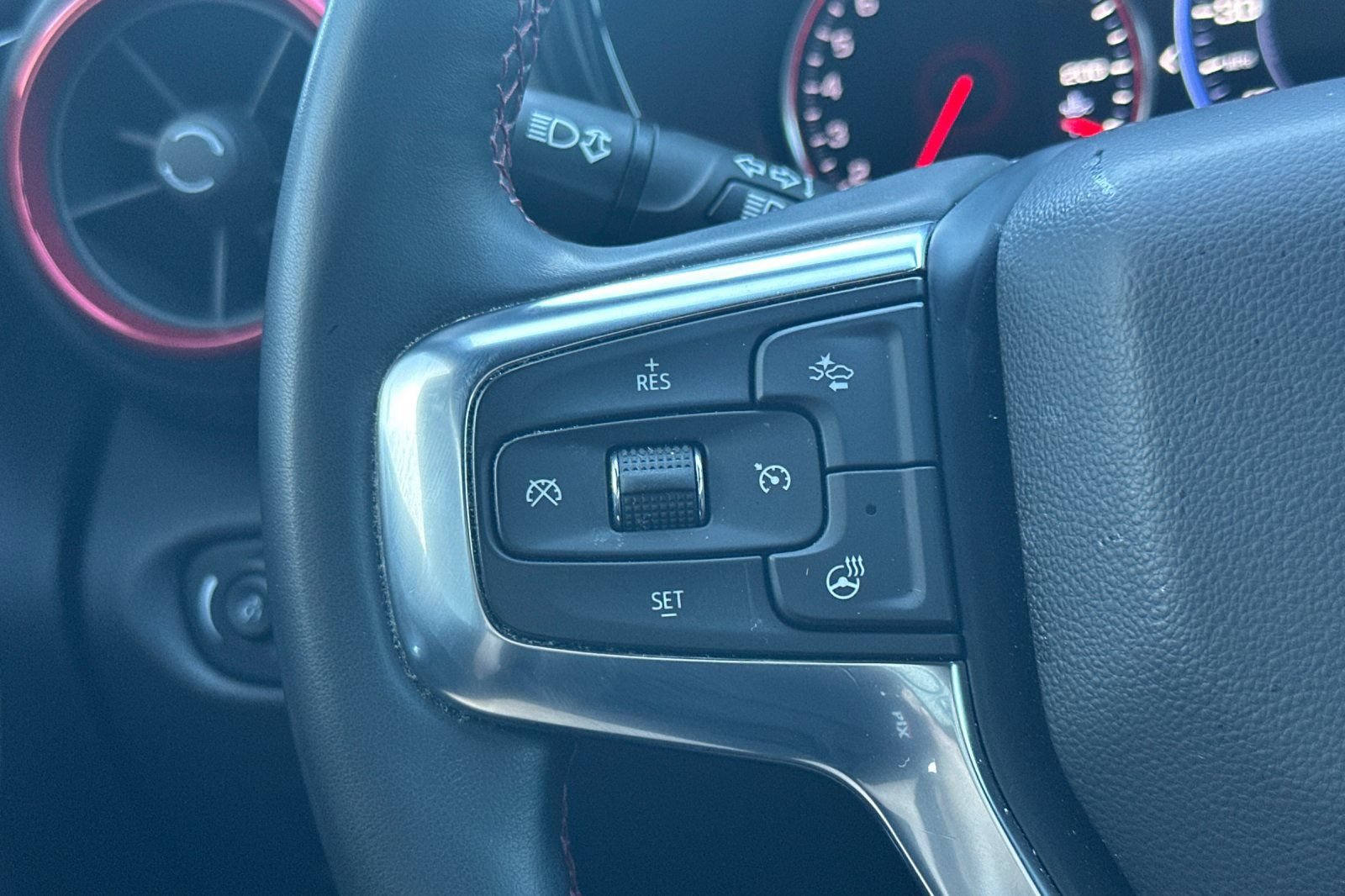 Used 2023 Chevrolet Blazer RS w/ Enhanced Convenience Package AWD/4WD image 35