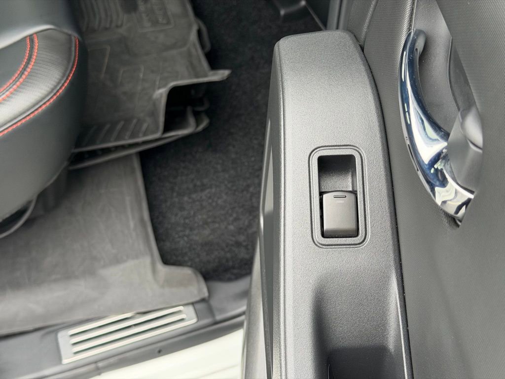 Used 2023 Nissan Frontier PRO-4X w/ Pro-4X Premium Package image 21