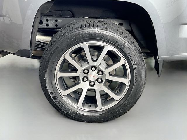 Used 2022 GMC Canyon Denali image 34