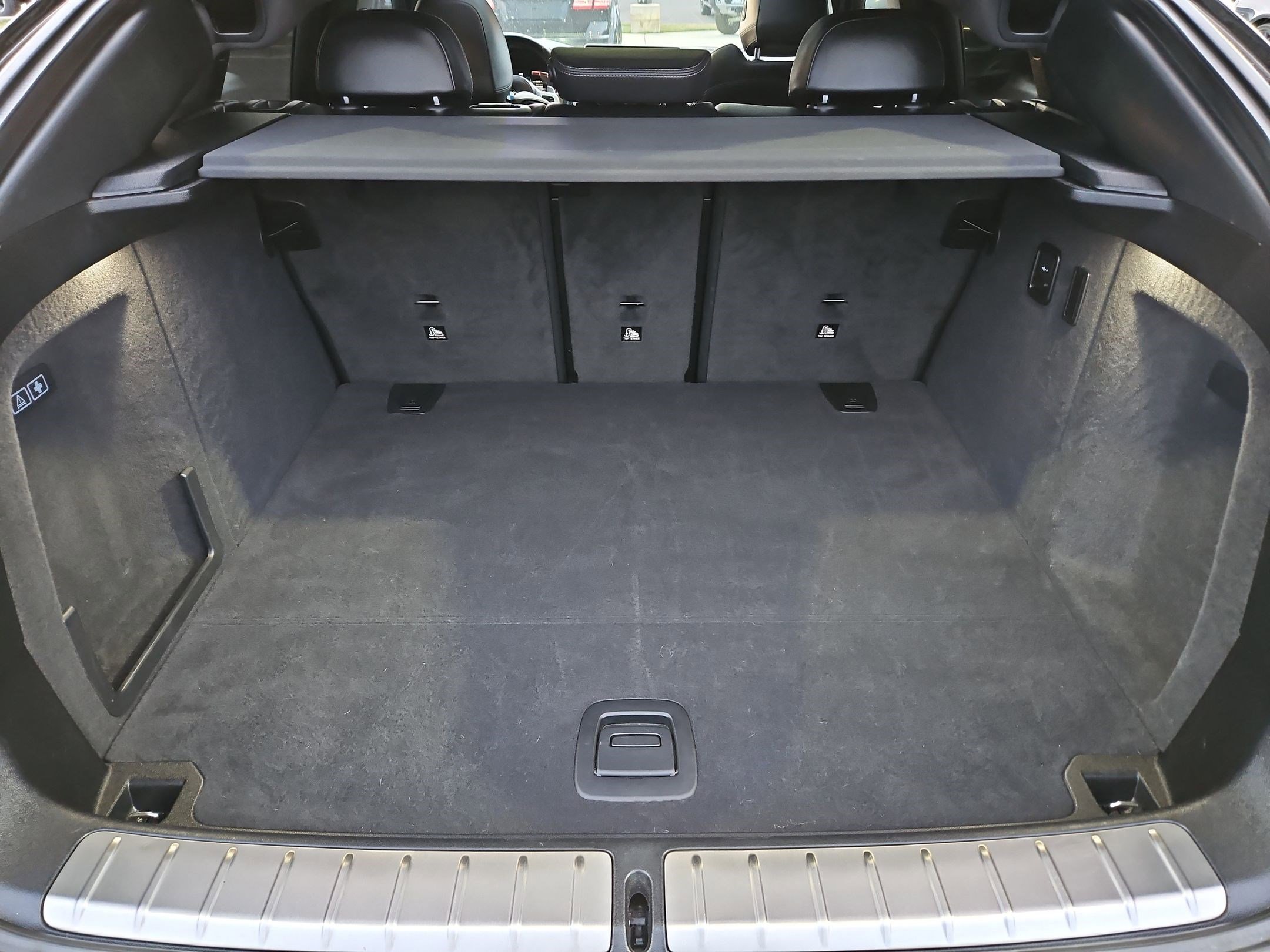 Used 2023 BMW X4 xDrive30i w/ M Sport Package image 32