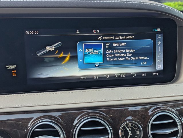 Used 2019 Mercedes-Benz S 560 Sedan image 21