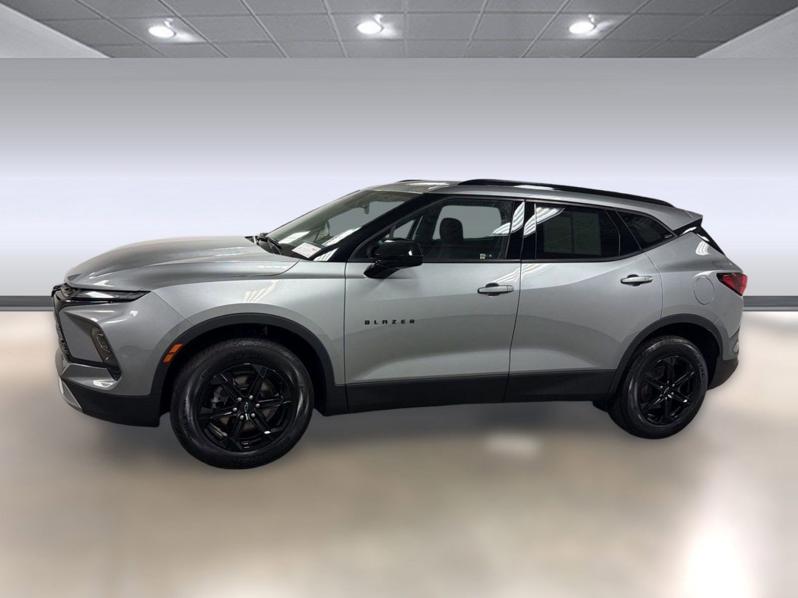 Certified 2024 Chevrolet Blazer LT w/ Convenience Package FWD image 2