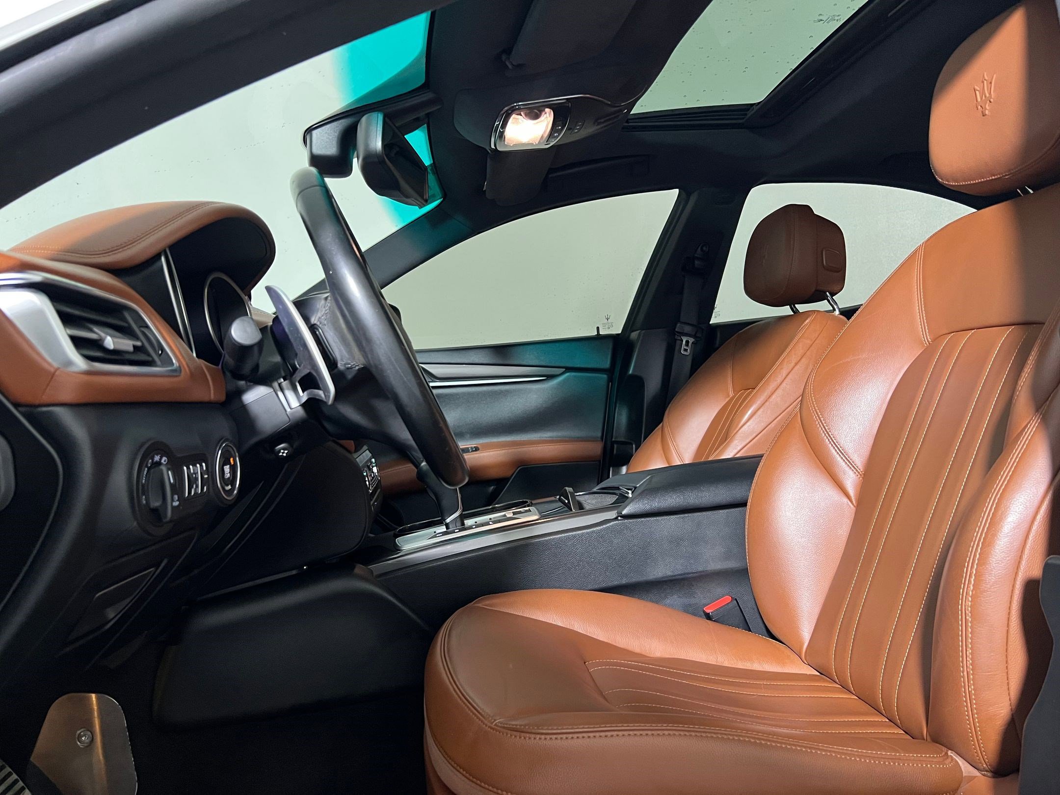 Used 2016 Maserati Ghibli image 14