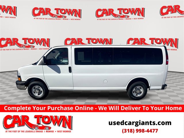 Used 2009 Chevrolet Express 3500 Extended Passenger