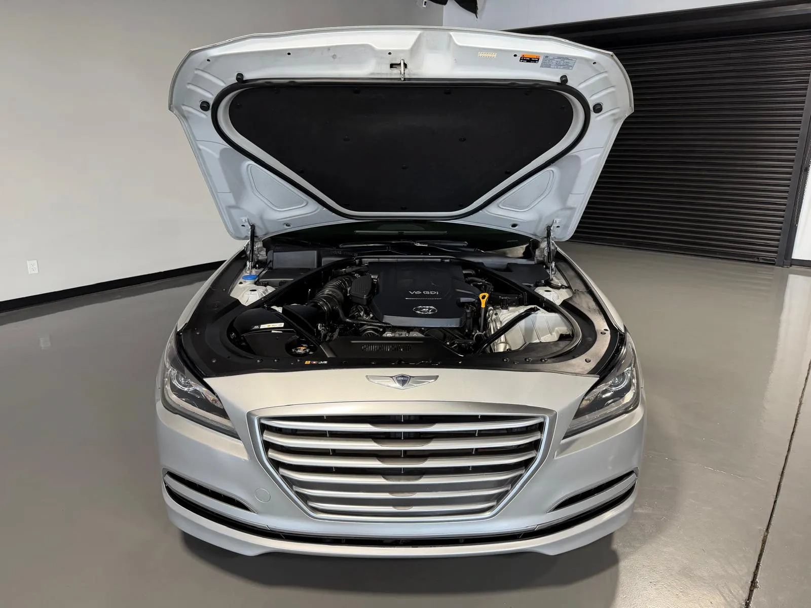 Used 2015 Hyundai Genesis 3.8 w/ Option Group 02 RWD image 7