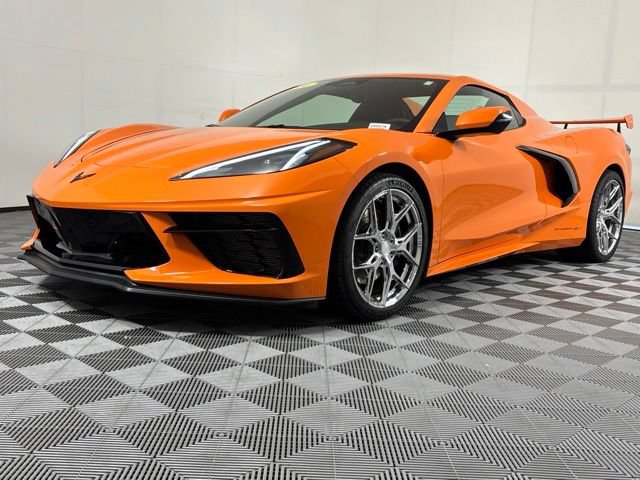 Used 2024 Chevrolet Corvette Stingray Convertible w/ Z51 Performance Package RWD video 2