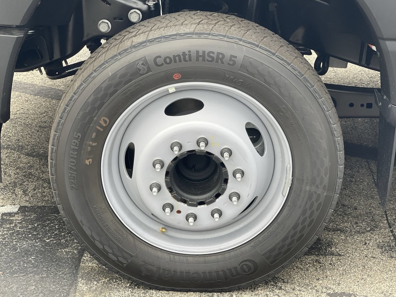 New 2026 Ford F550 2WD Crew Cab Super Duty image 10