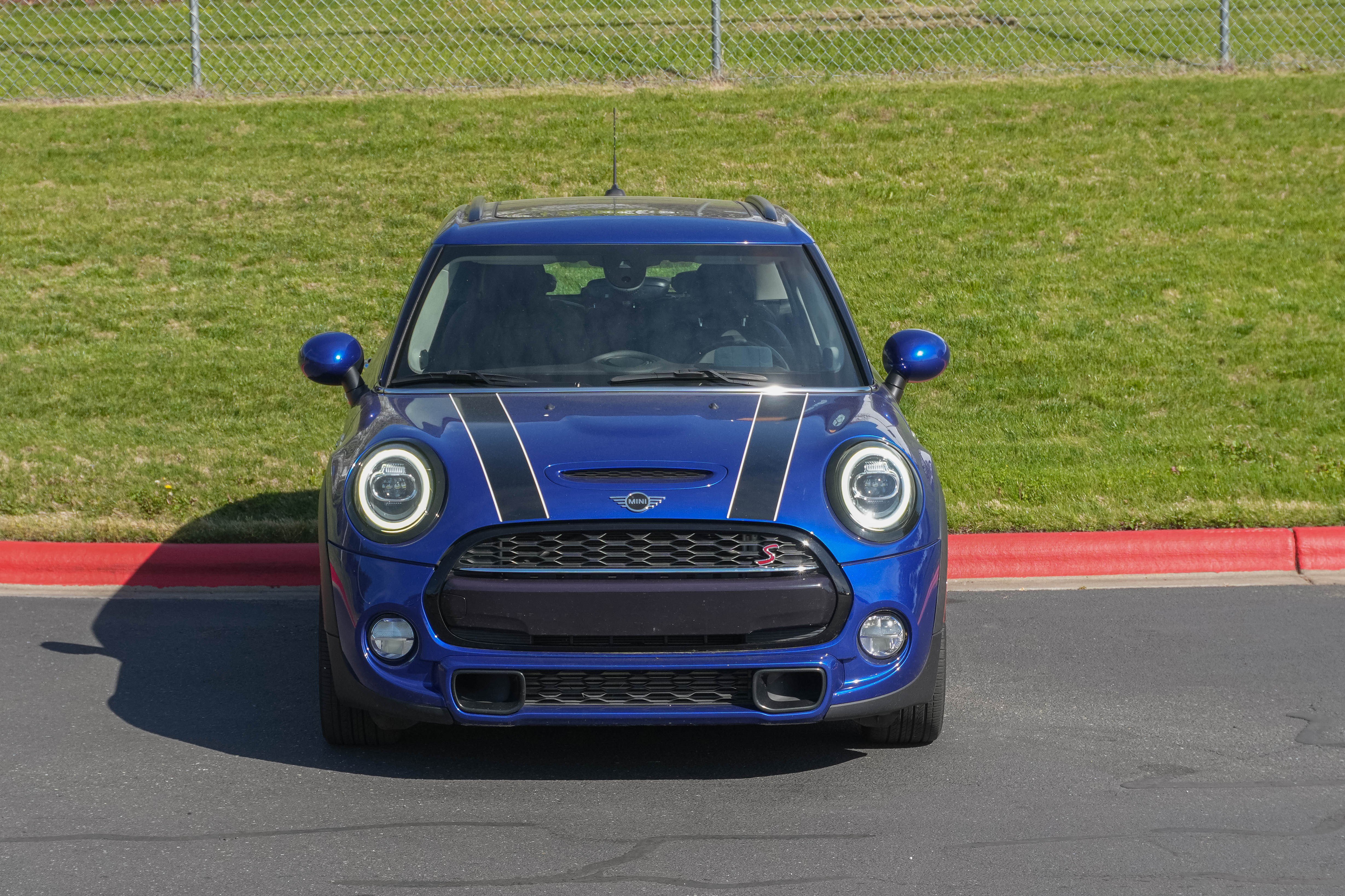 Used 2019 MINI Cooper S image 3