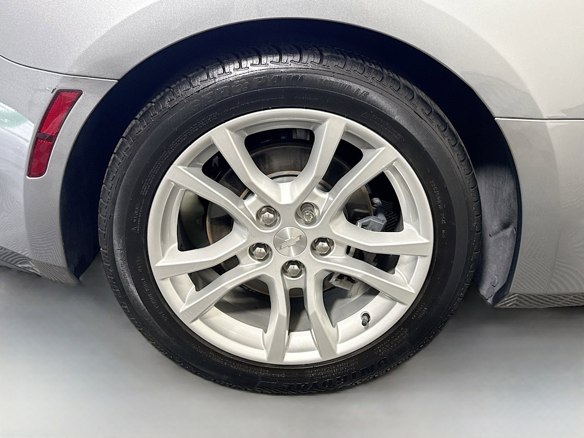 Used 2023 Chevrolet Camaro LS RWD image 31