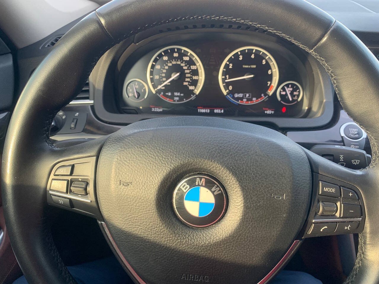 Used 2014 BMW 550i Gran Turismo RWD image 28