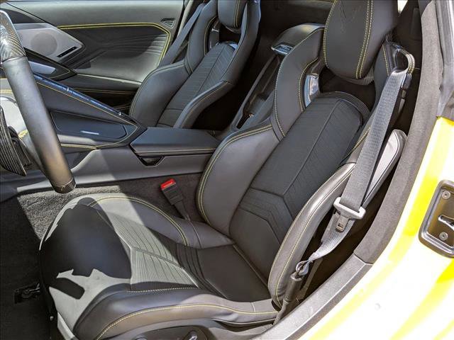 Used 2025 Chevrolet Corvette Z06 w/ Z07 Performance Package RWD image 18