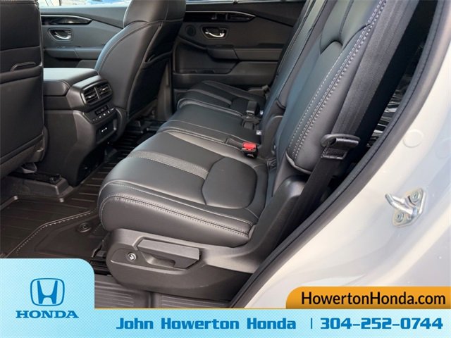 New 2025 Honda Pilot EX-L image 8