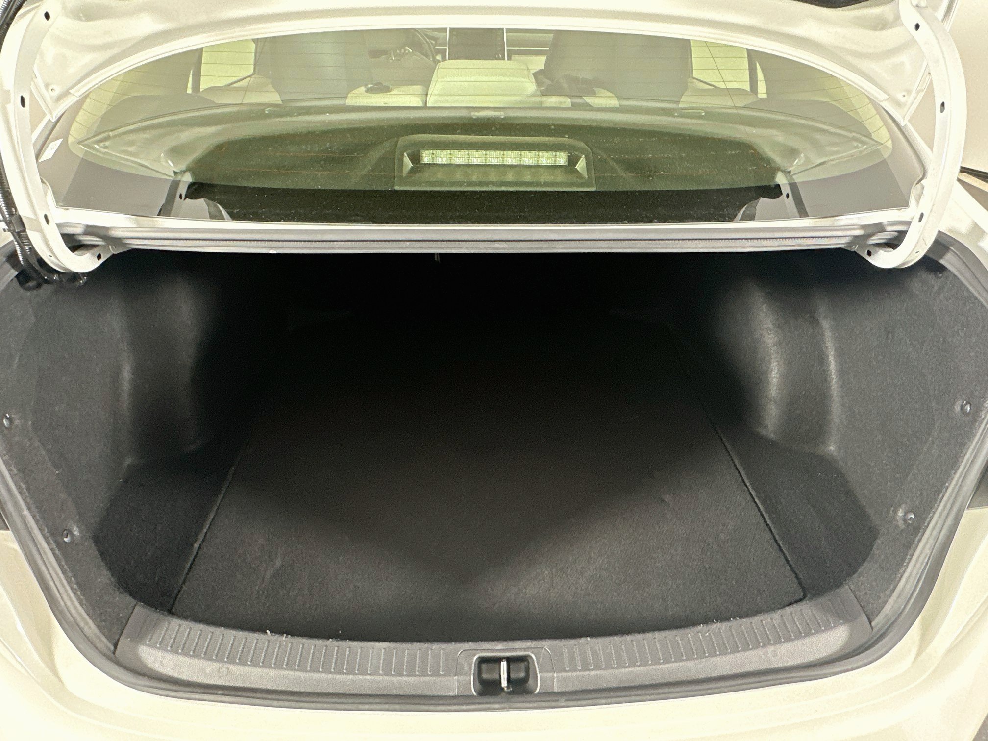 Used 2021 Toyota Corolla LE FWD image 27