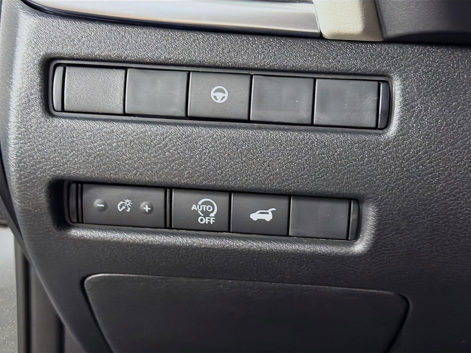 New 2026 Nissan Rogue SV FWD image 10