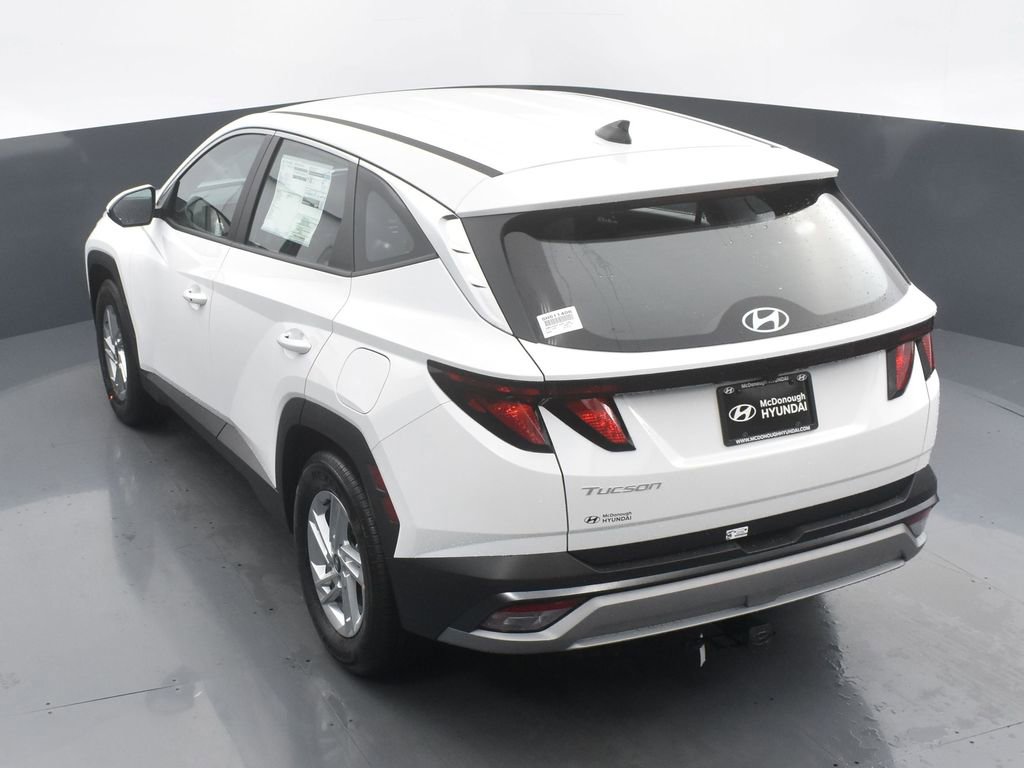 Used 2025 Hyundai Tucson SE image 18