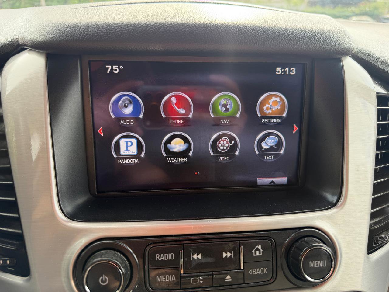 Used 2015 GMC Yukon SLT w/ Open Road Package AWD/4WD image 26
