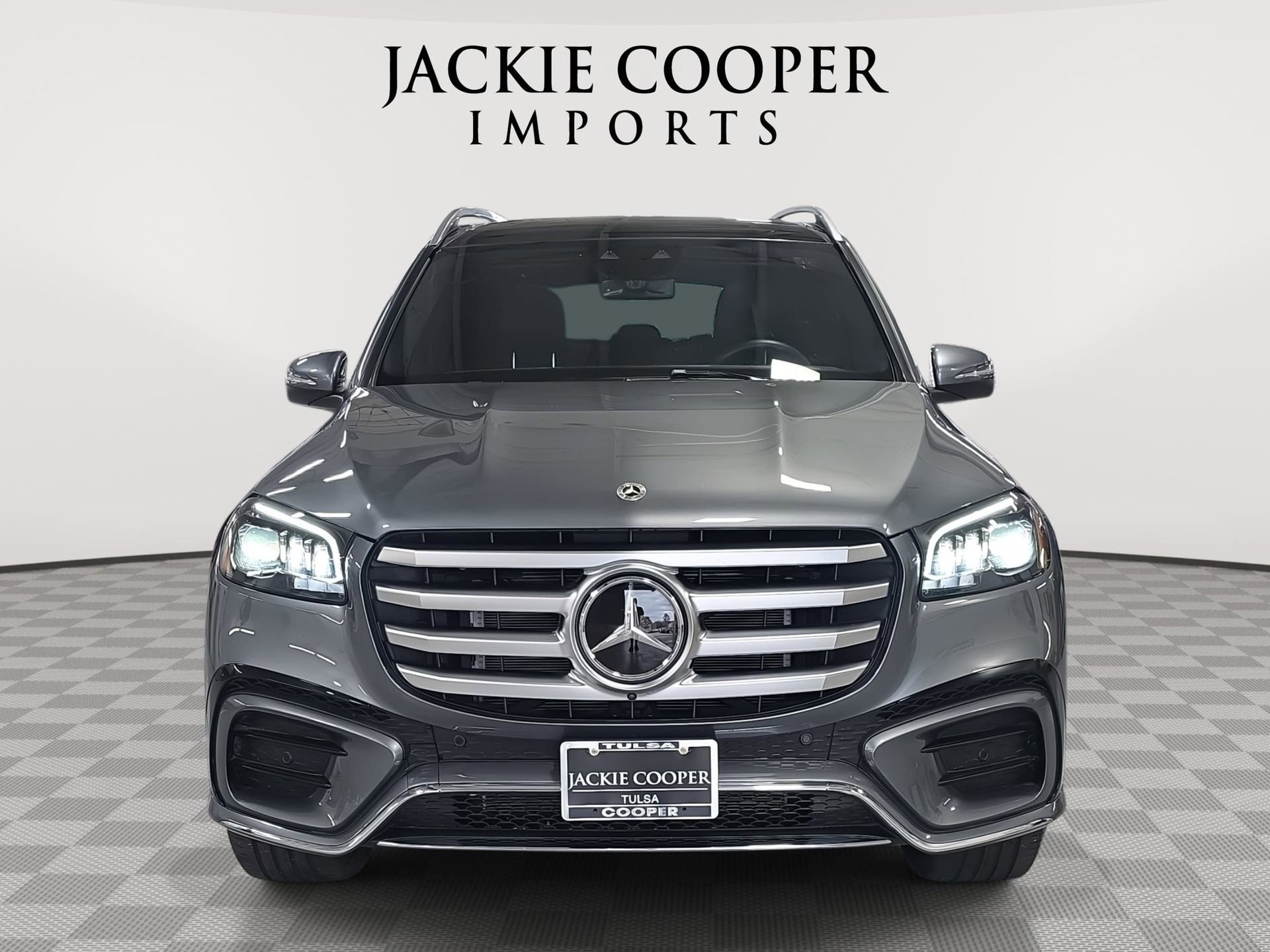 Certified 2025 Mercedes-Benz GLS 450 4MATIC image 2