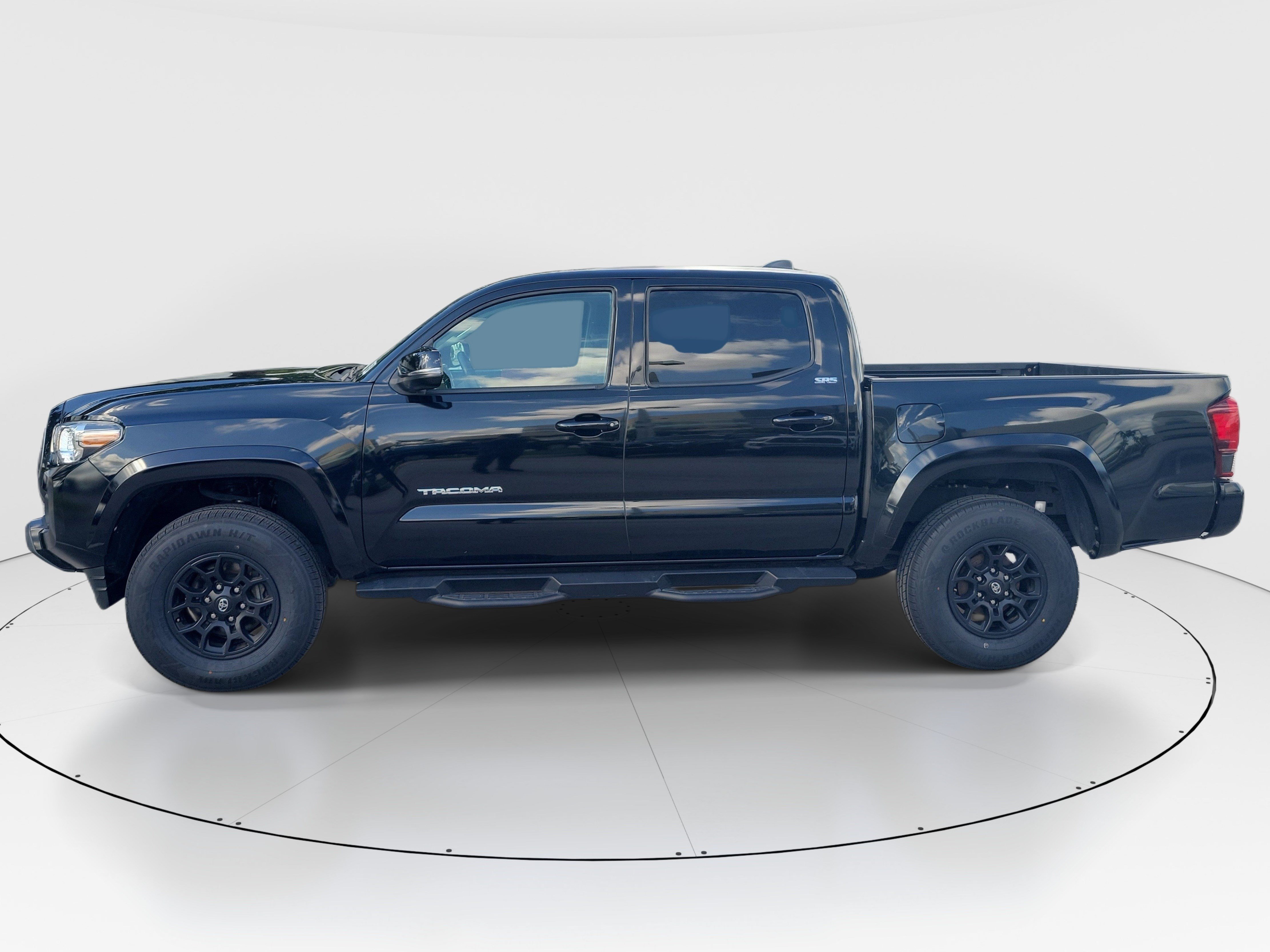 Certified 2022 Toyota Tacoma SR5 w/ Technology Package RWD image 4