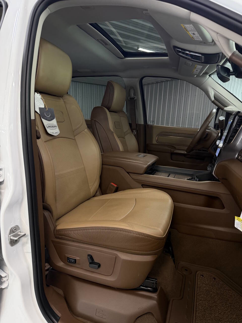 Used 2024 RAM 2500 Limited w/ Safety Group image 44