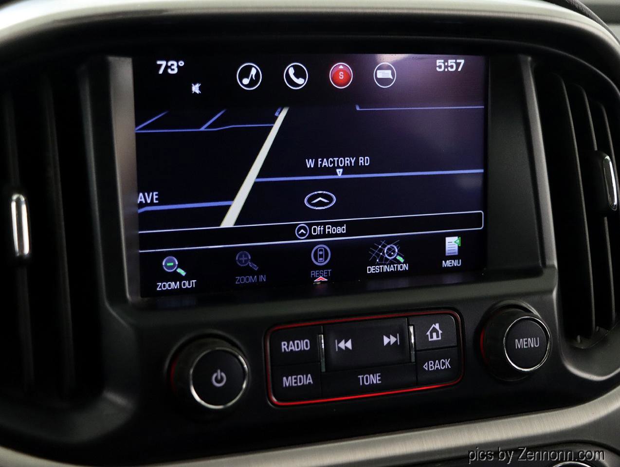 Used 2016 GMC Canyon SLE w/ SLE Convenience Package image 19